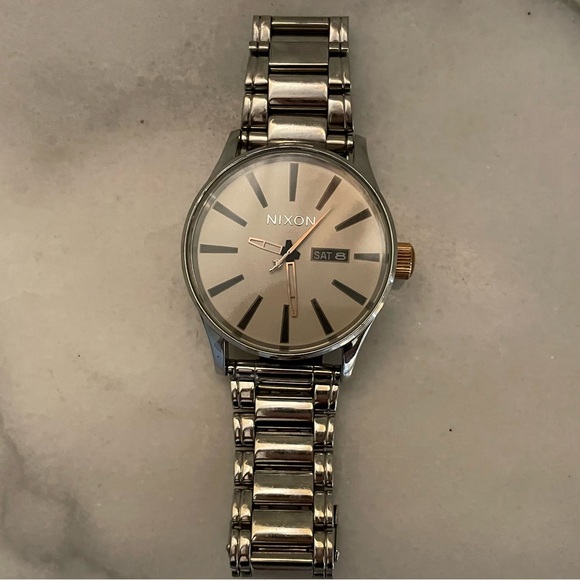 nixon Sentry SS 42mm Watch - Starwars - Picture 1 of 3